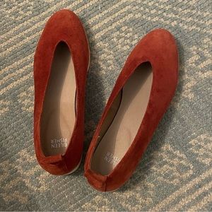 Eileen Fisher - SIZE 9 - Rust Suede Shoes